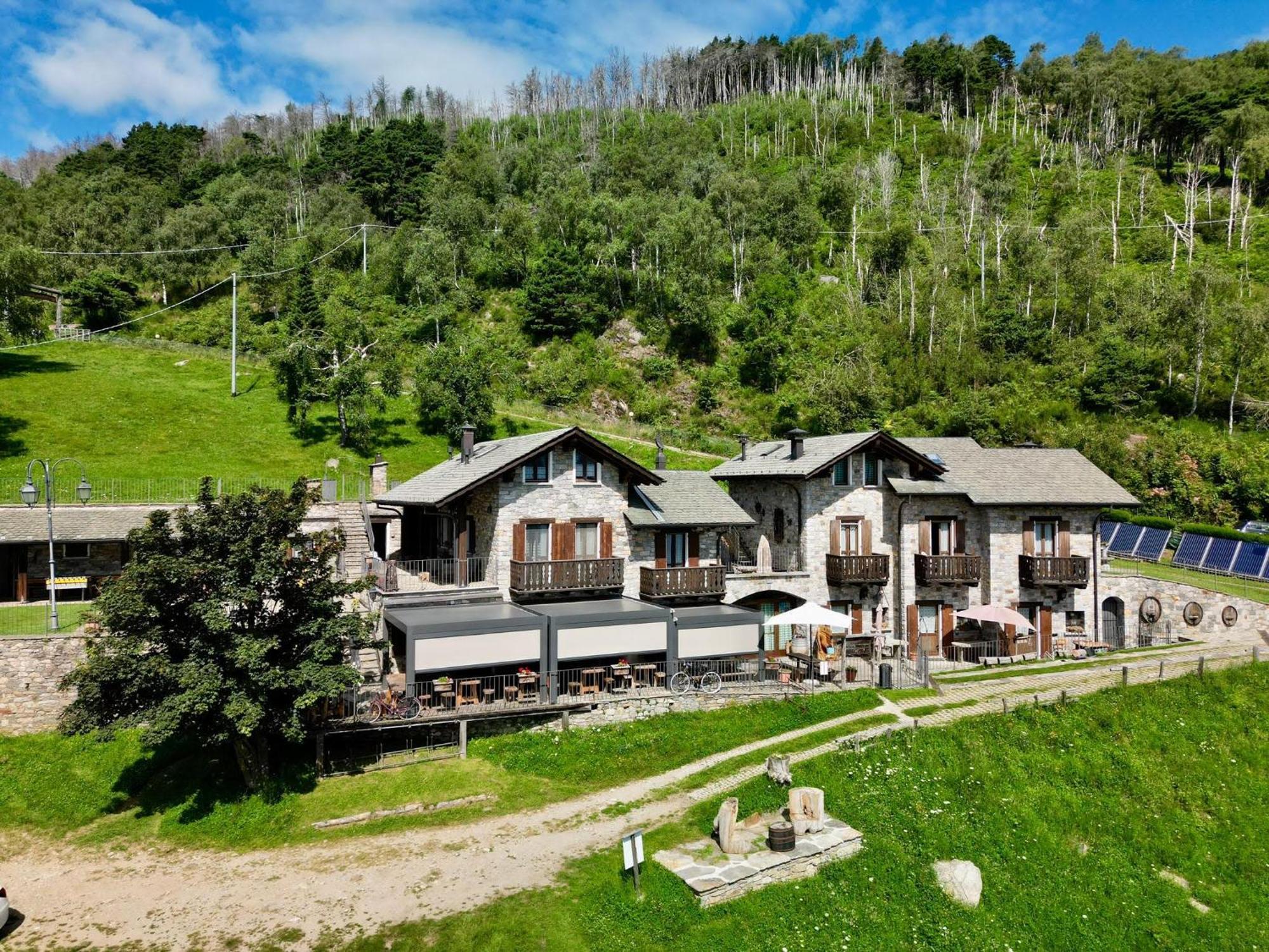 Agriturismo Giacomino Gera Lario Exteriör bild