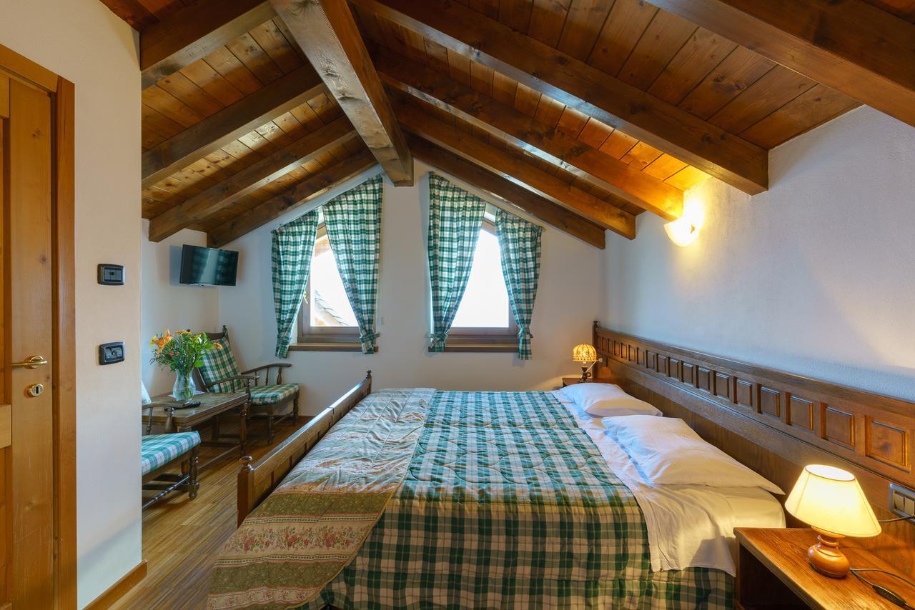 Agriturismo Giacomino Gera Lario Exteriör bild